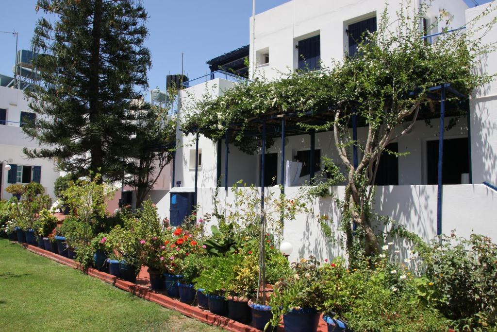 Porto Bello Hotel Apartments Milatos Exterior photo